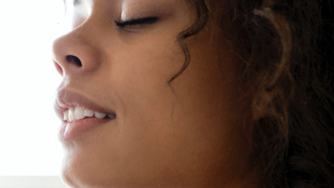 Massage Facial : Le secret pour une peau pulpeuse et rayonnante